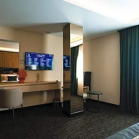 Ft Lotus Thermal & Spa, Trademark Collection By Wyndham 3*